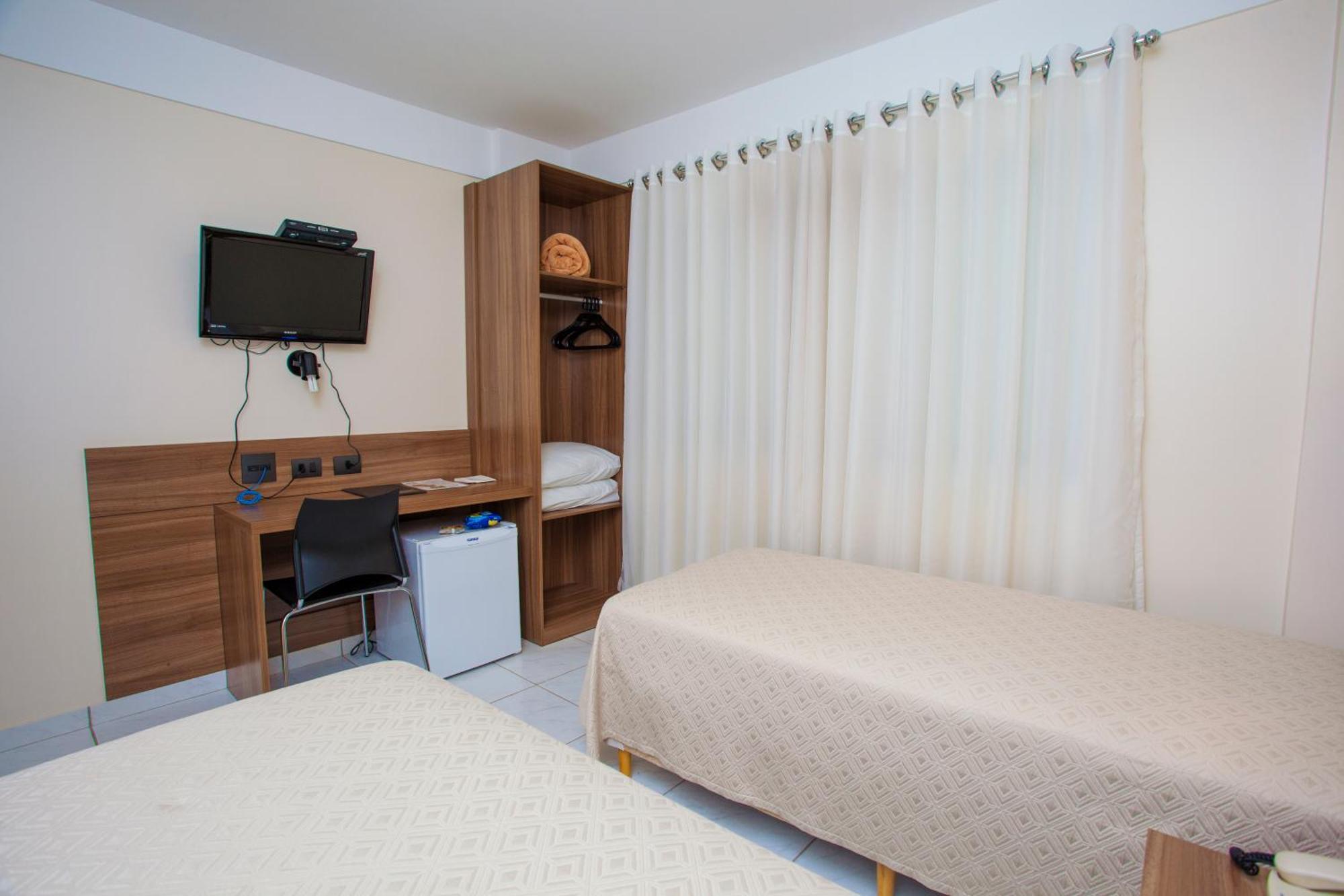 Estoril Hotel 마릴리아 객실 사진